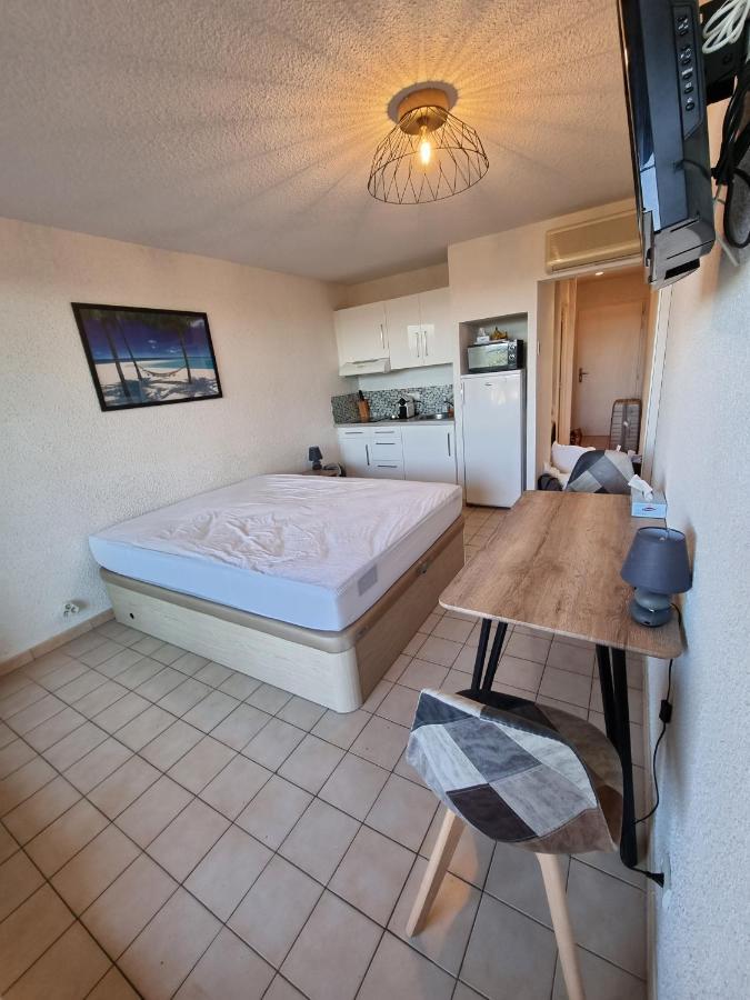Les Terrasses Lägenhet Bormes-les-Mimosas Exteriör bild